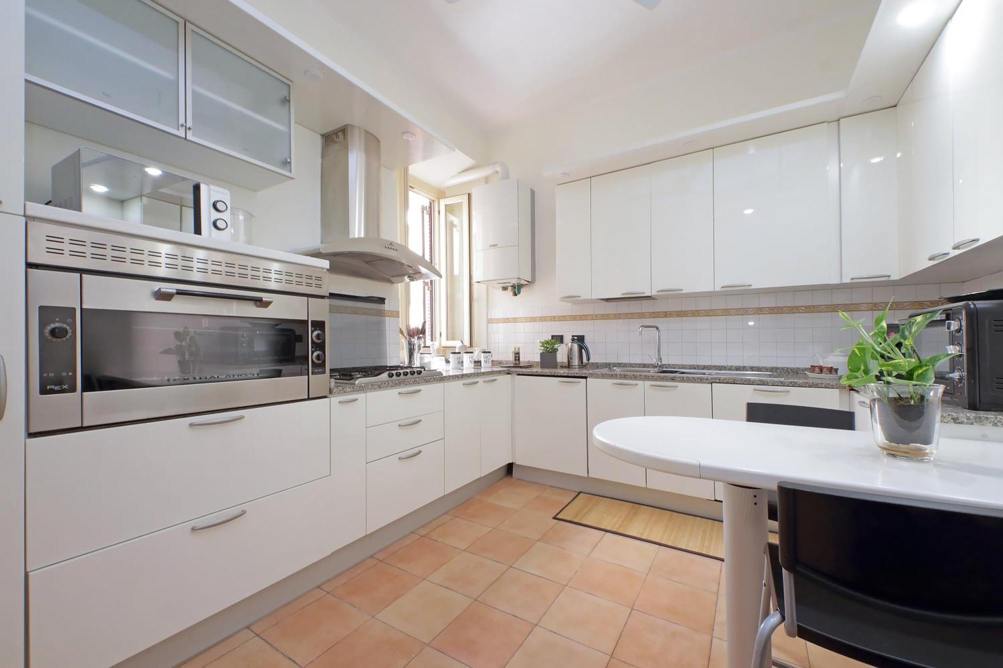 Appartement A 10 Minuti Da Fontana Di Trevi - Casa Signorile *
