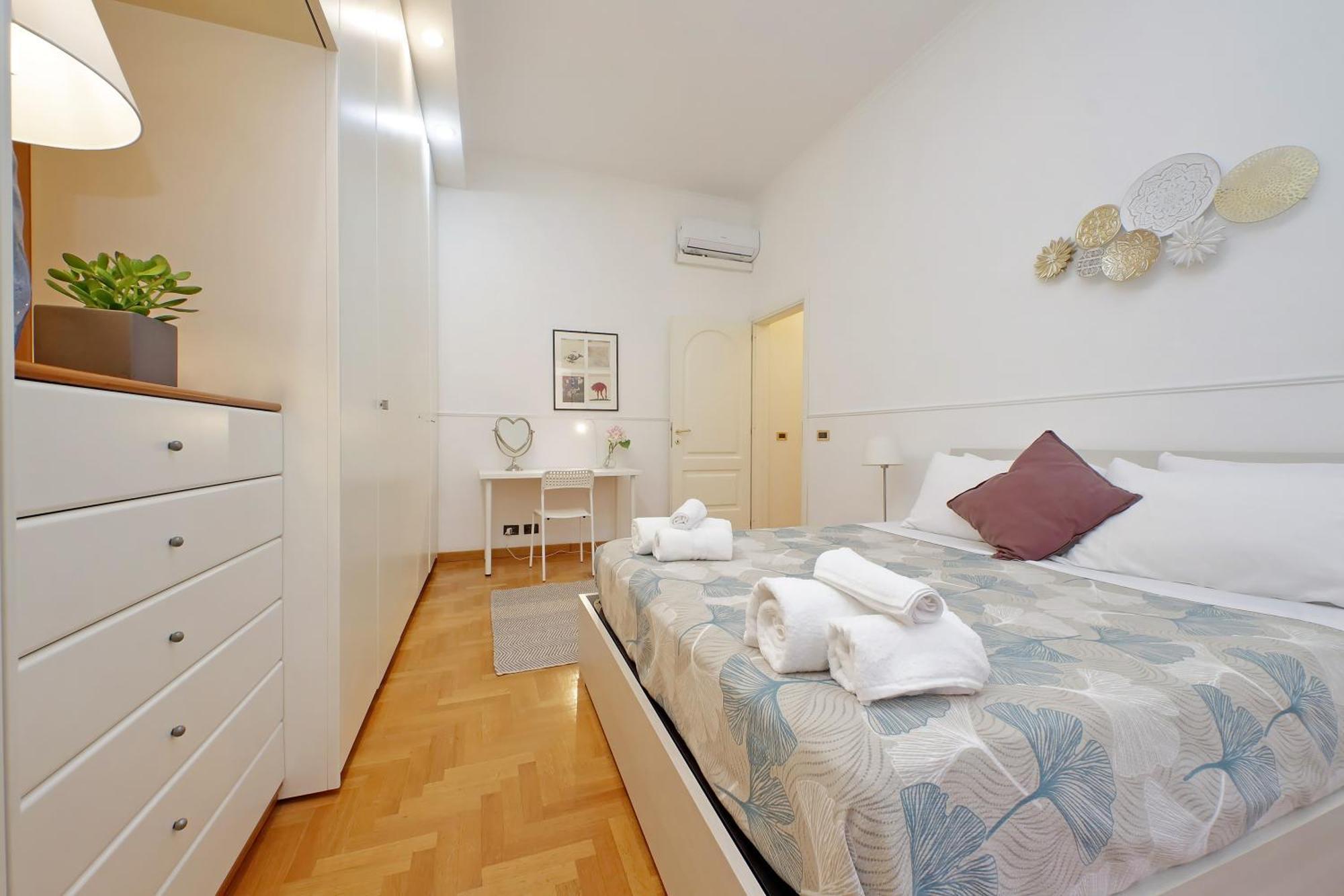 Appartement A 10 Minuti Da Fontana Di Trevi - Casa Signorile *